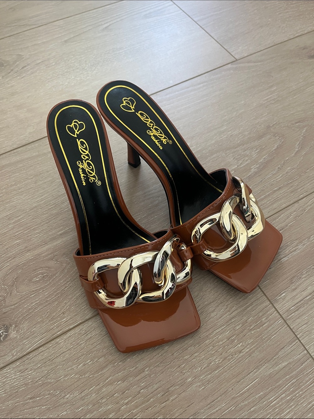 Brown Patent Chain-Accent Mule Square Toe Heels Size 8.5